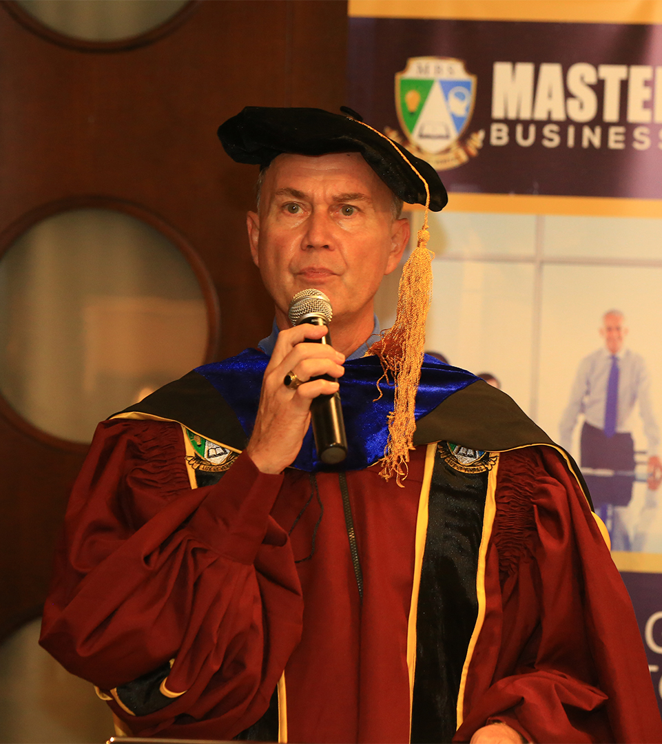 Dr. Jonathan M Kamphuis